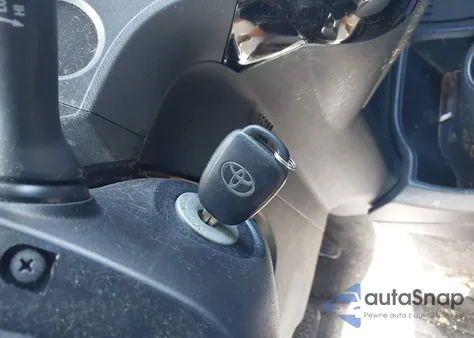 2015 Toyota Prius C One из США, поврежденный, VIN JTDKDTB3XF1104262